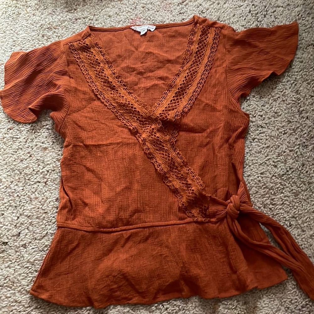 pretty shirt